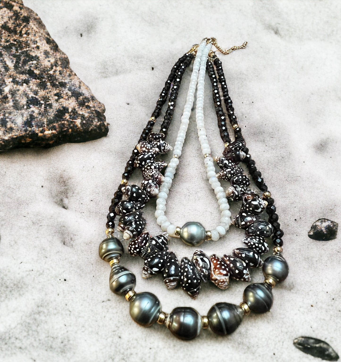 Moonstone Tahitian  Solitaire Necklace