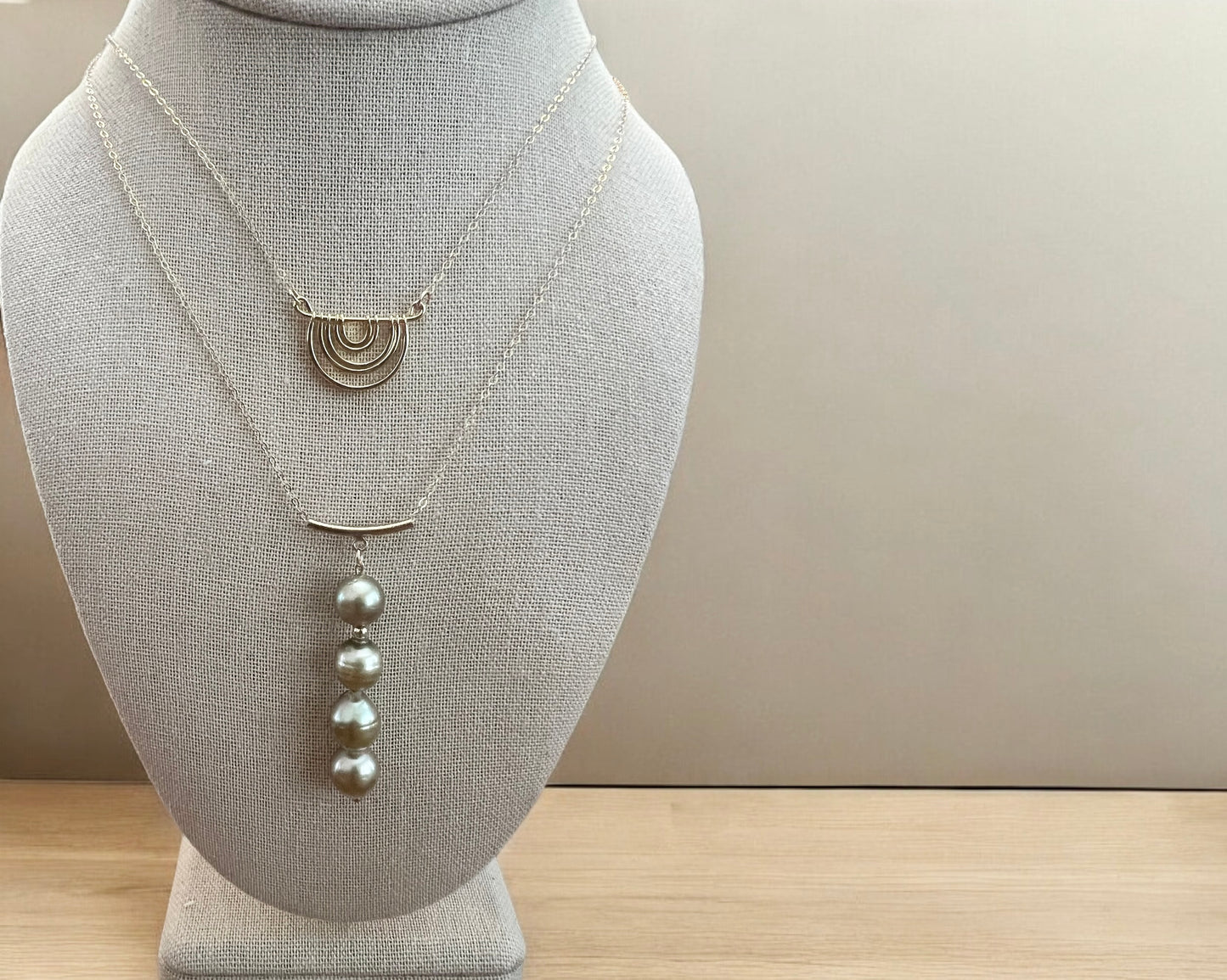 Green Tahitian Bar Necklace