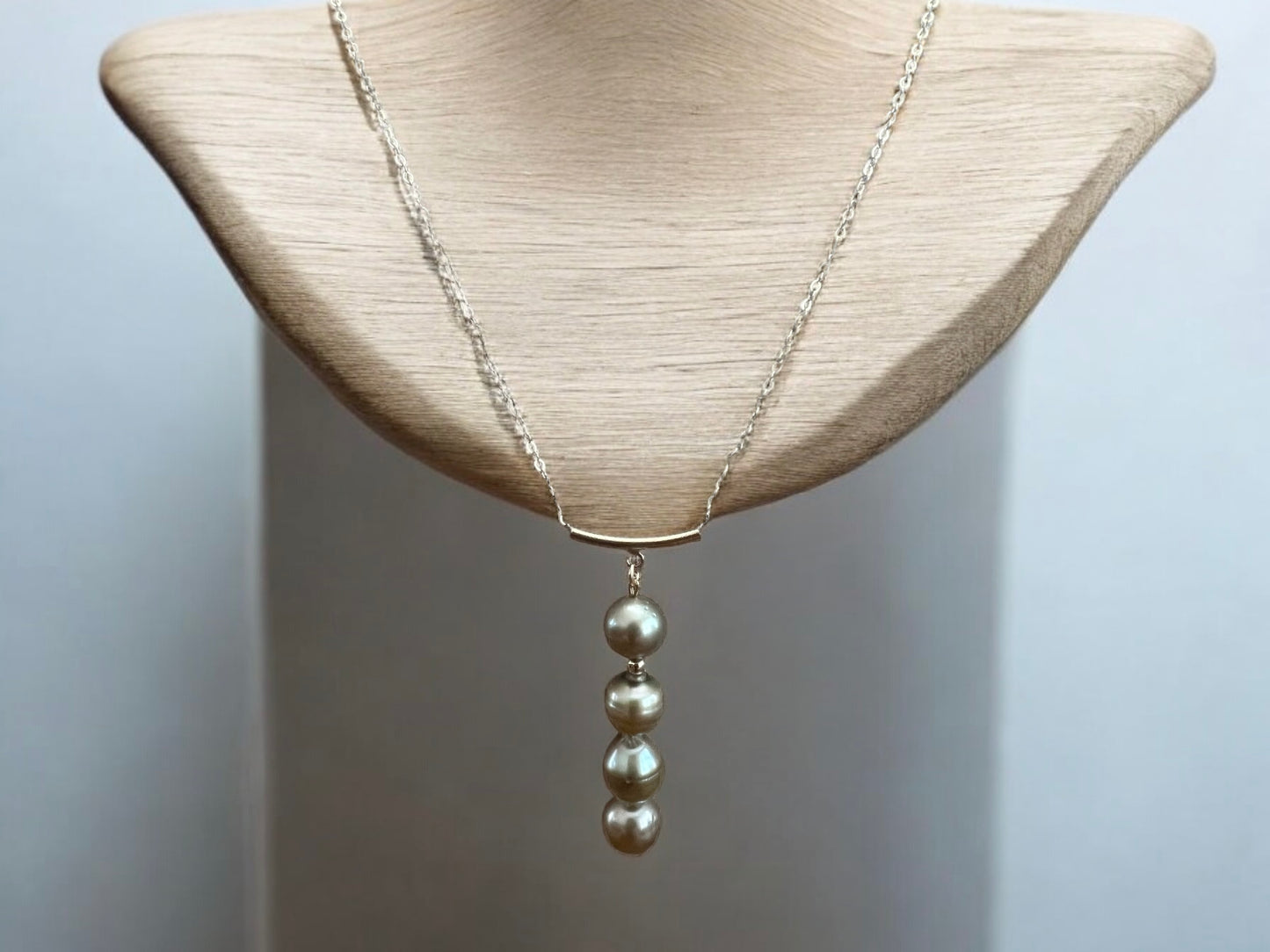 Green Tahitian Bar Necklace