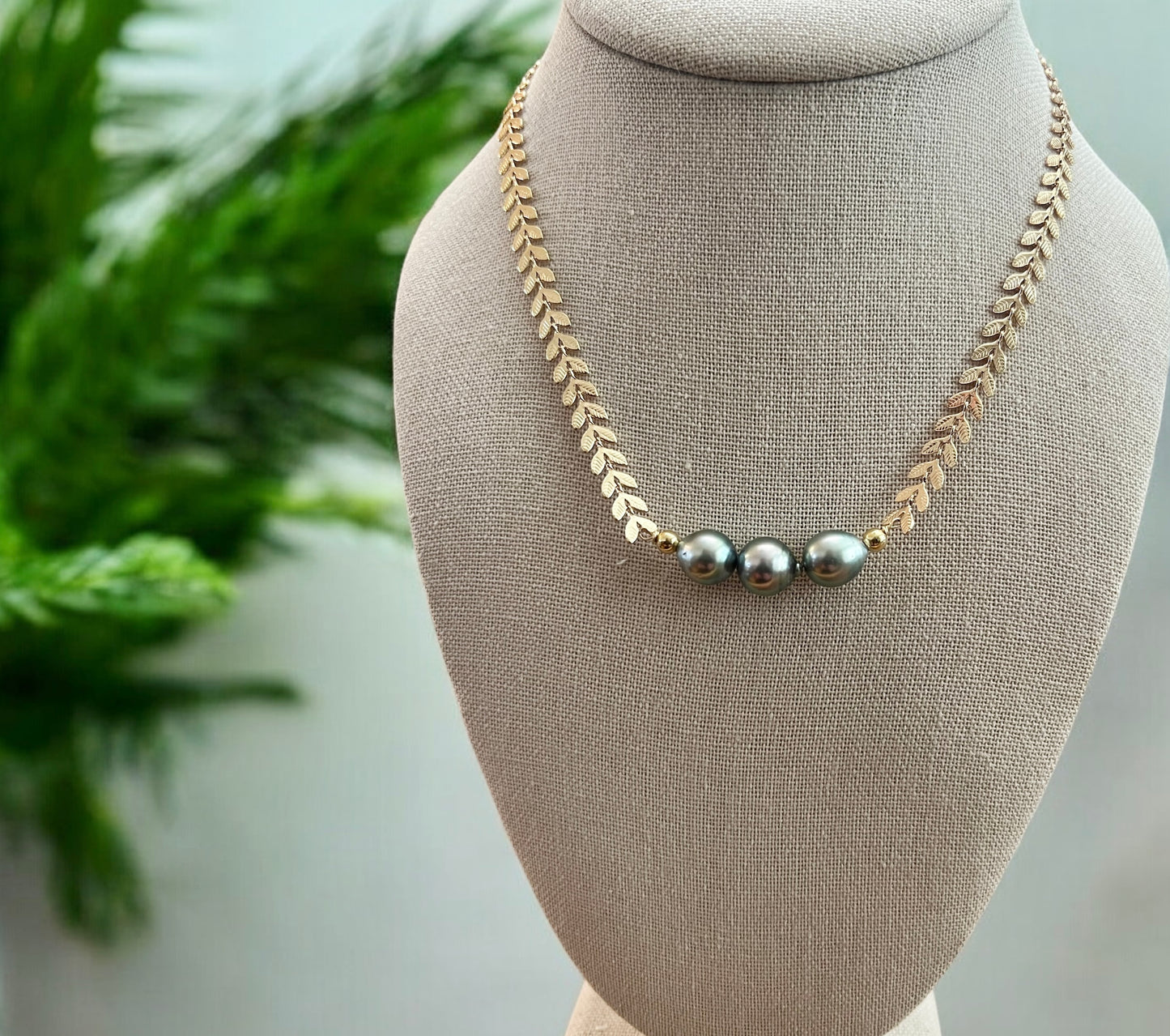 Tahitian Pearl Gold Leaf Necklace
