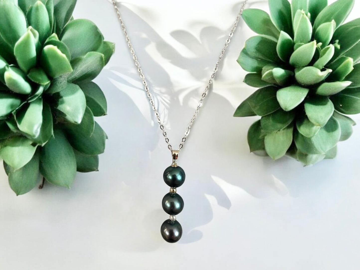 Ombre Green Tahitian Pearl Necklace