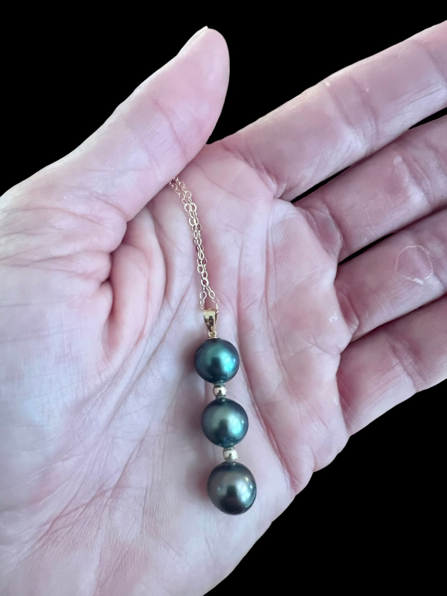 Ombre Green Tahitian Pearl Necklace