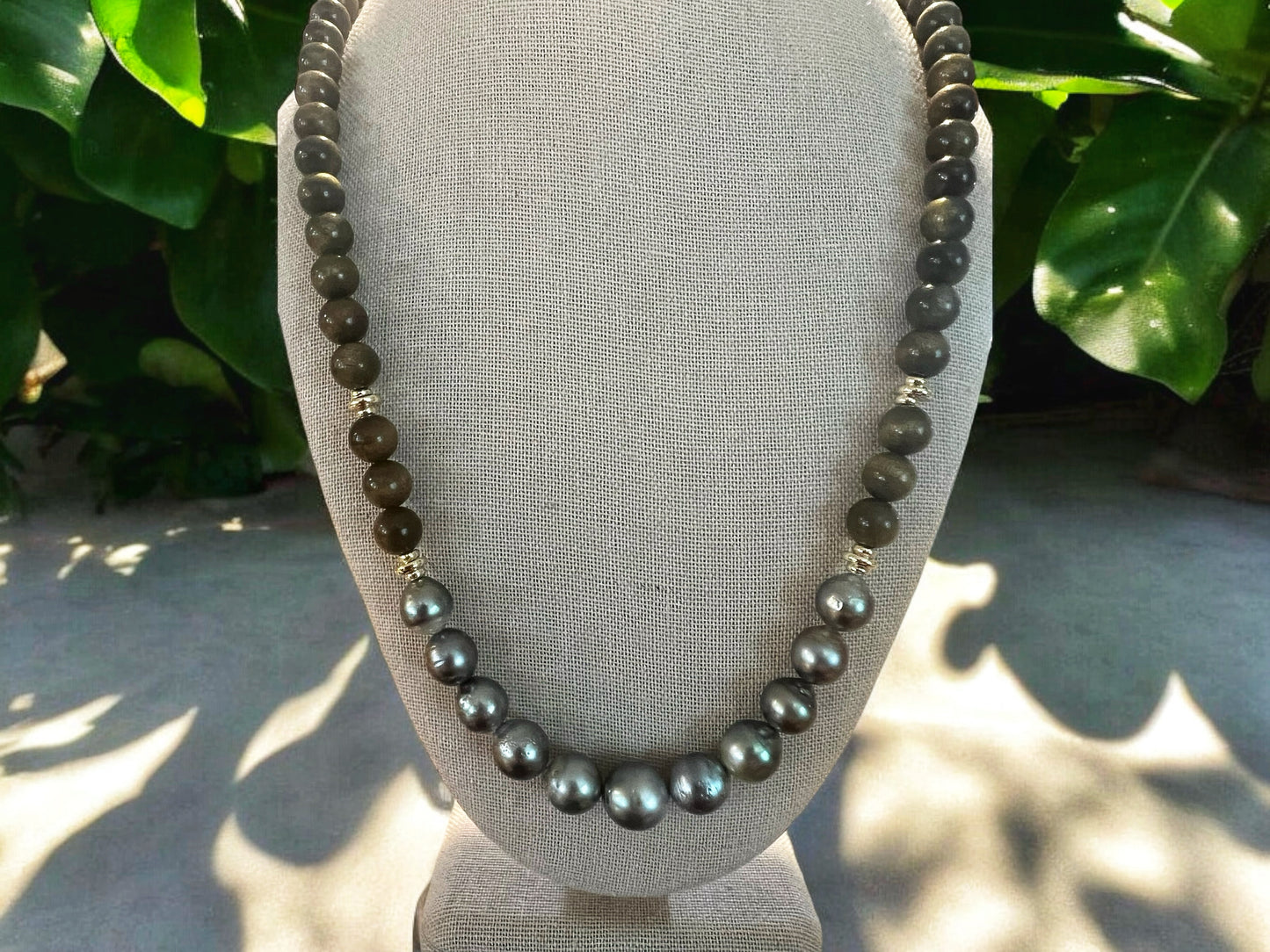 Fa La La Lei Necklace - Silver Tahitian Pearls