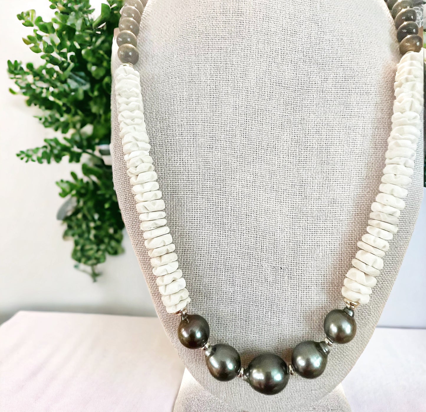 Fa La La Lei Necklace -  Dark Tahitian Pearls