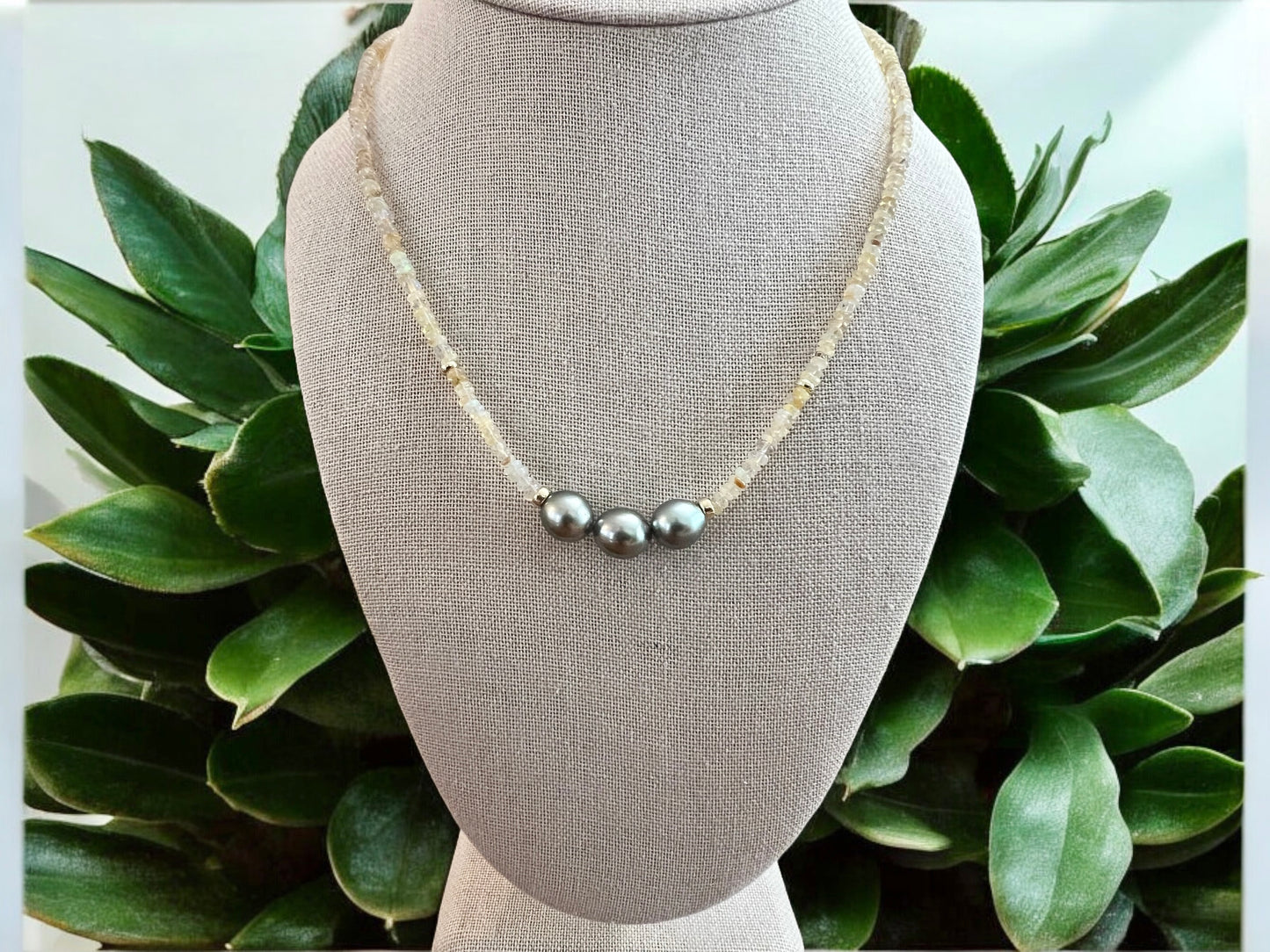 Twinkle Twinkle Necklace