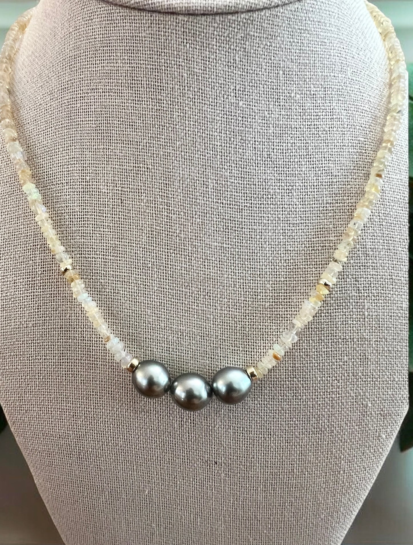 Twinkle Twinkle Necklace