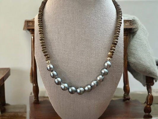 Picture This Necklace - Tahitian
