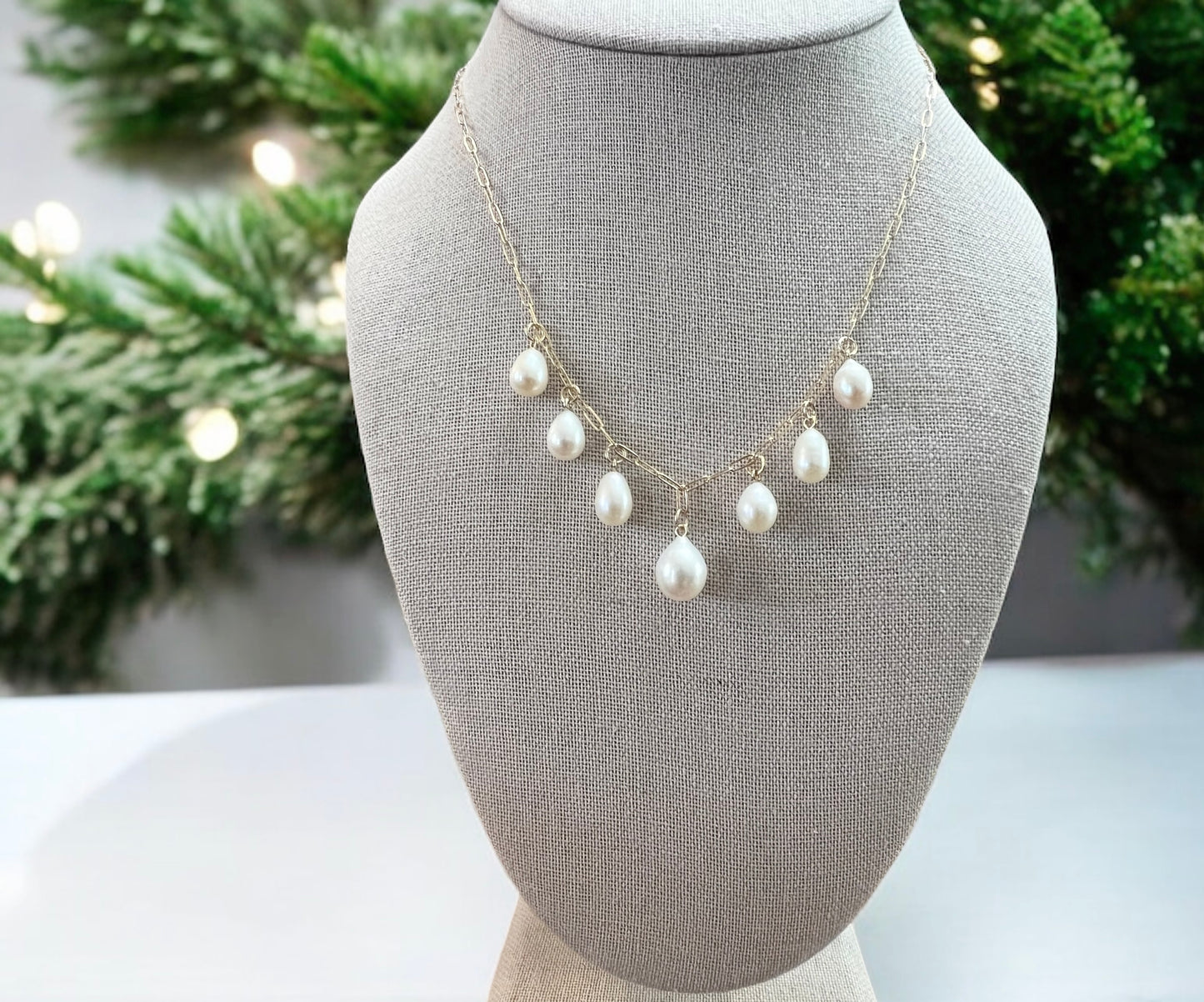 White Lights Necklace