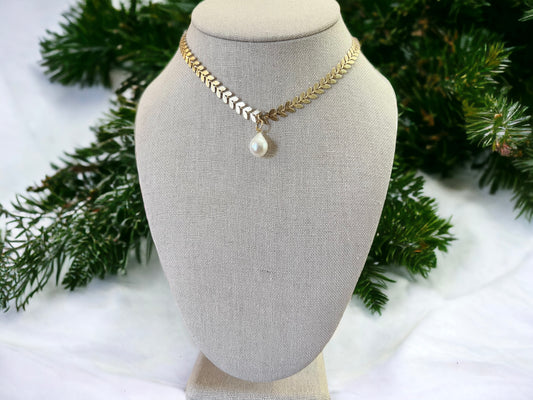 Edison Gold Leaf Choker Necklace