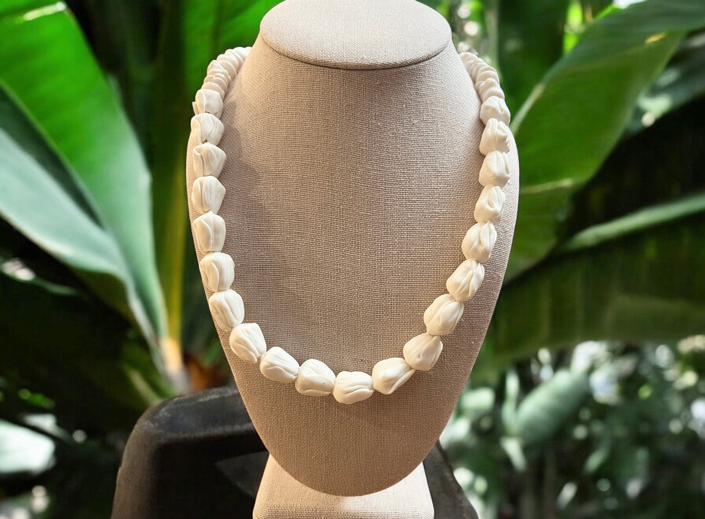 Christmas Morning Surf Lei Necklace