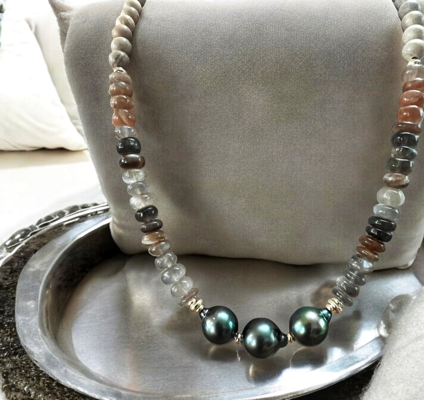 Tahitian Obsidian Lei Necklace