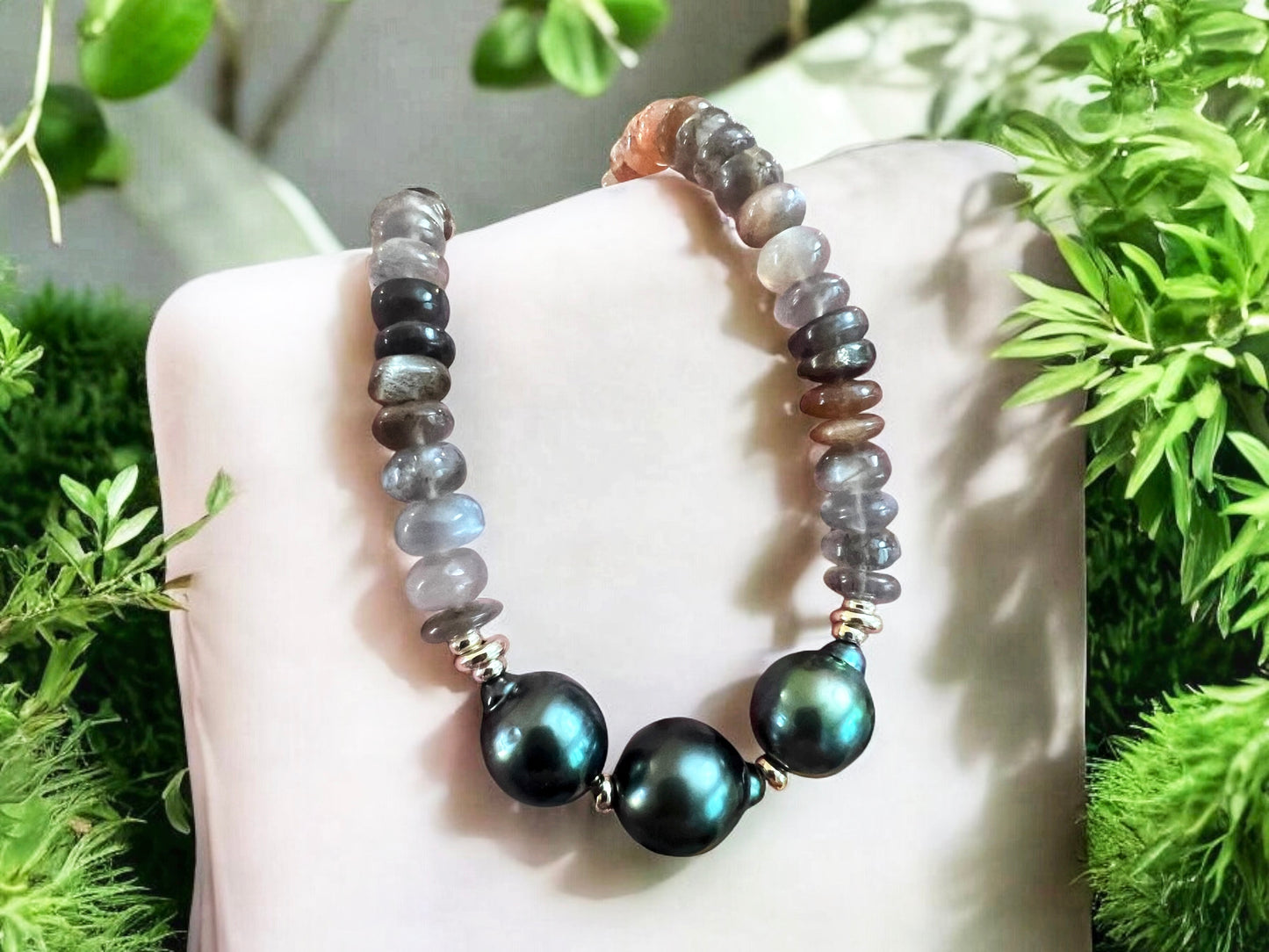 Tahitian Obsidian Lei Necklace