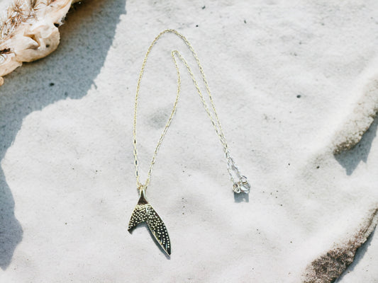 Whale Tail Link Necklace