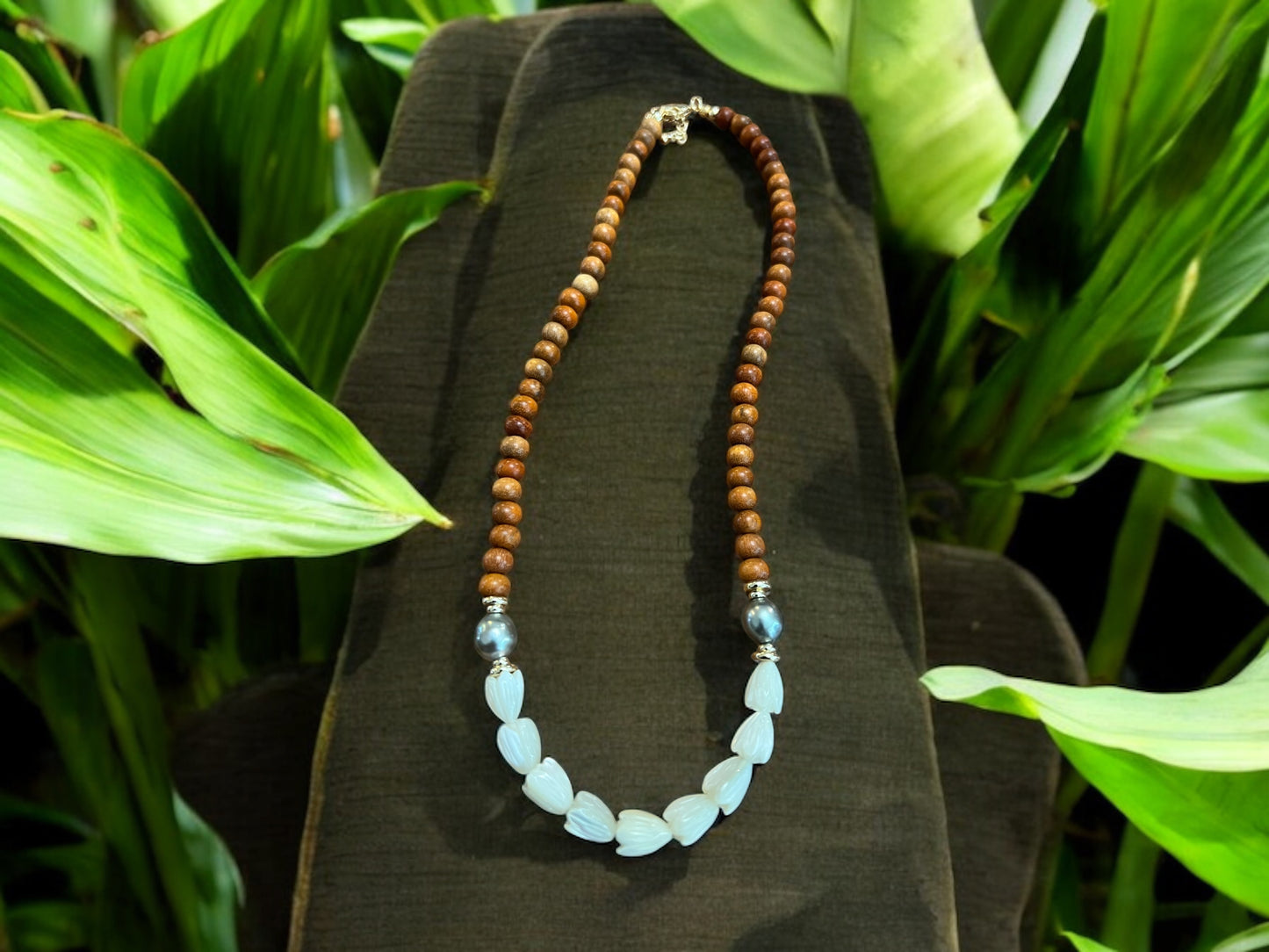 Sibucao Wood Pikake & Tahitian Necklace