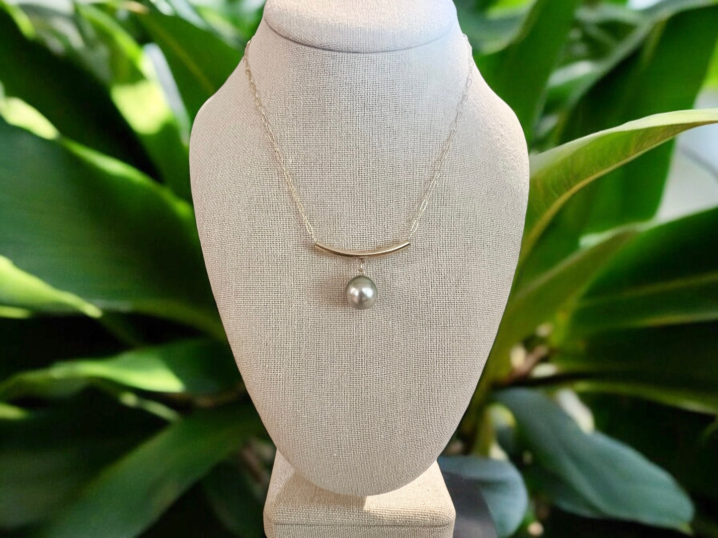 Bombucha Tahitian Pearl Paperclip Bar Necklace
