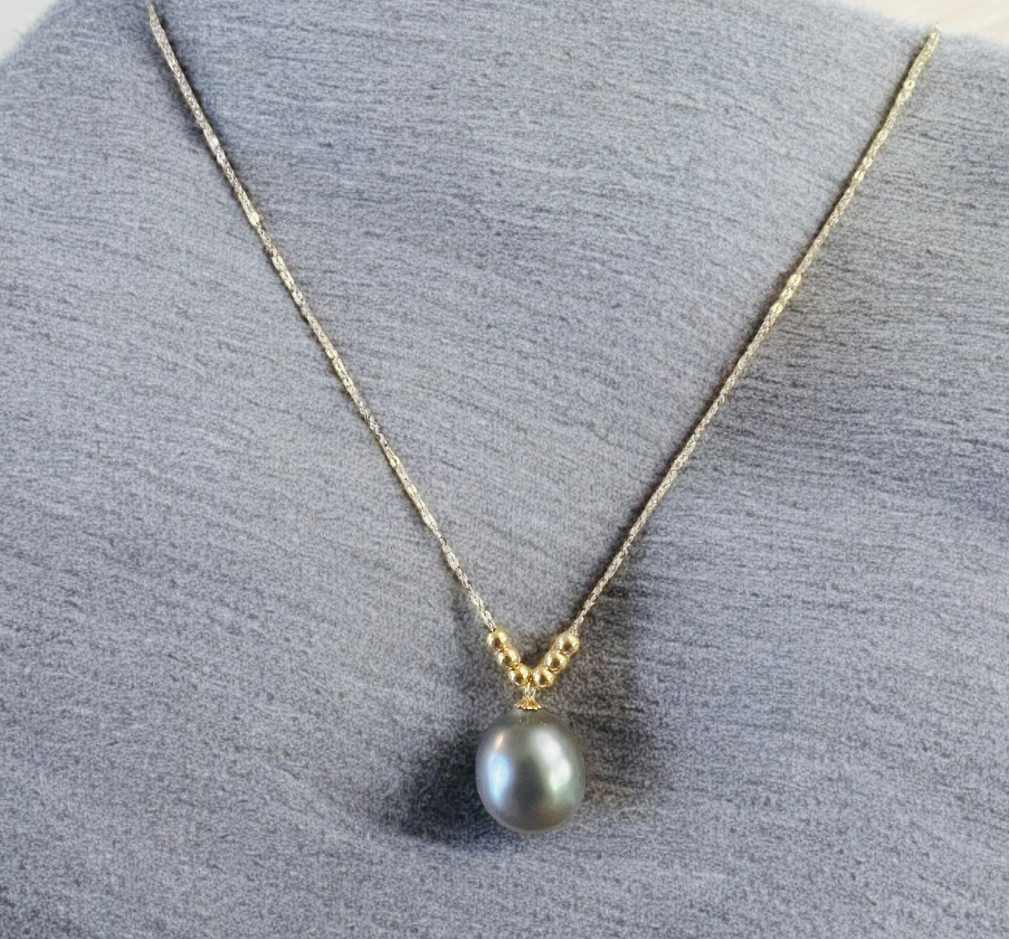18kt Gold Tahitian Pearl Pendant Necklace
