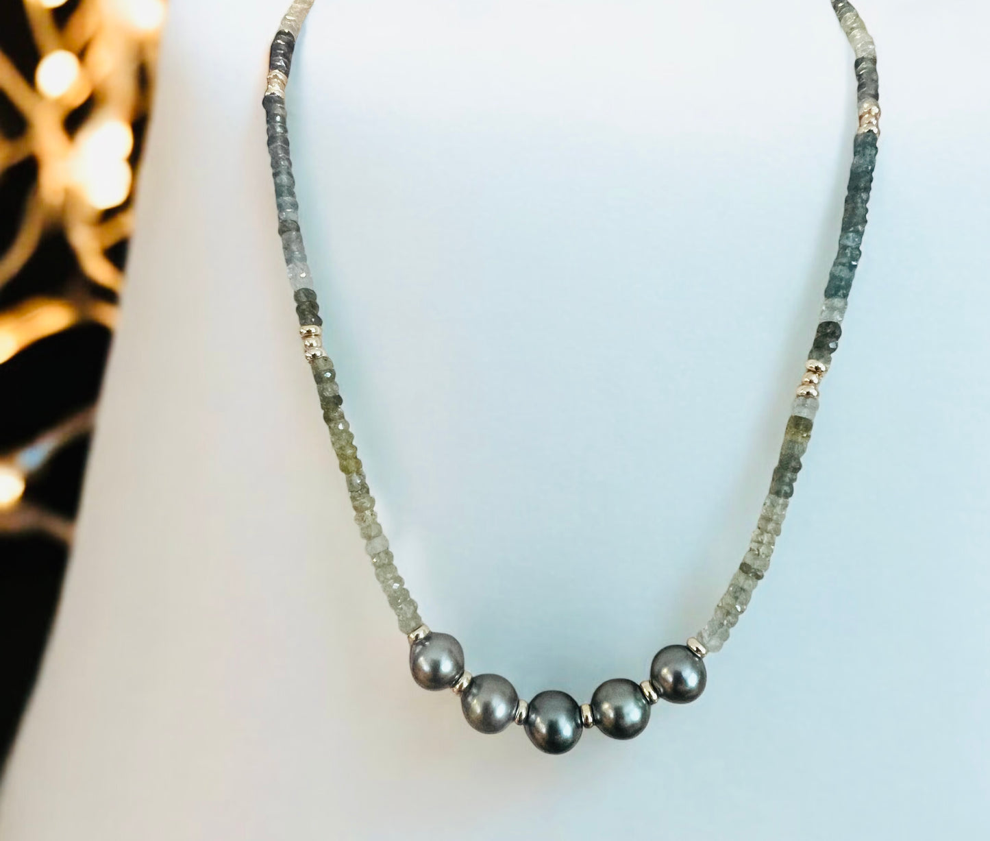 Manini Aquamarine Necklace
