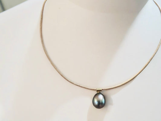 Naked Pendant