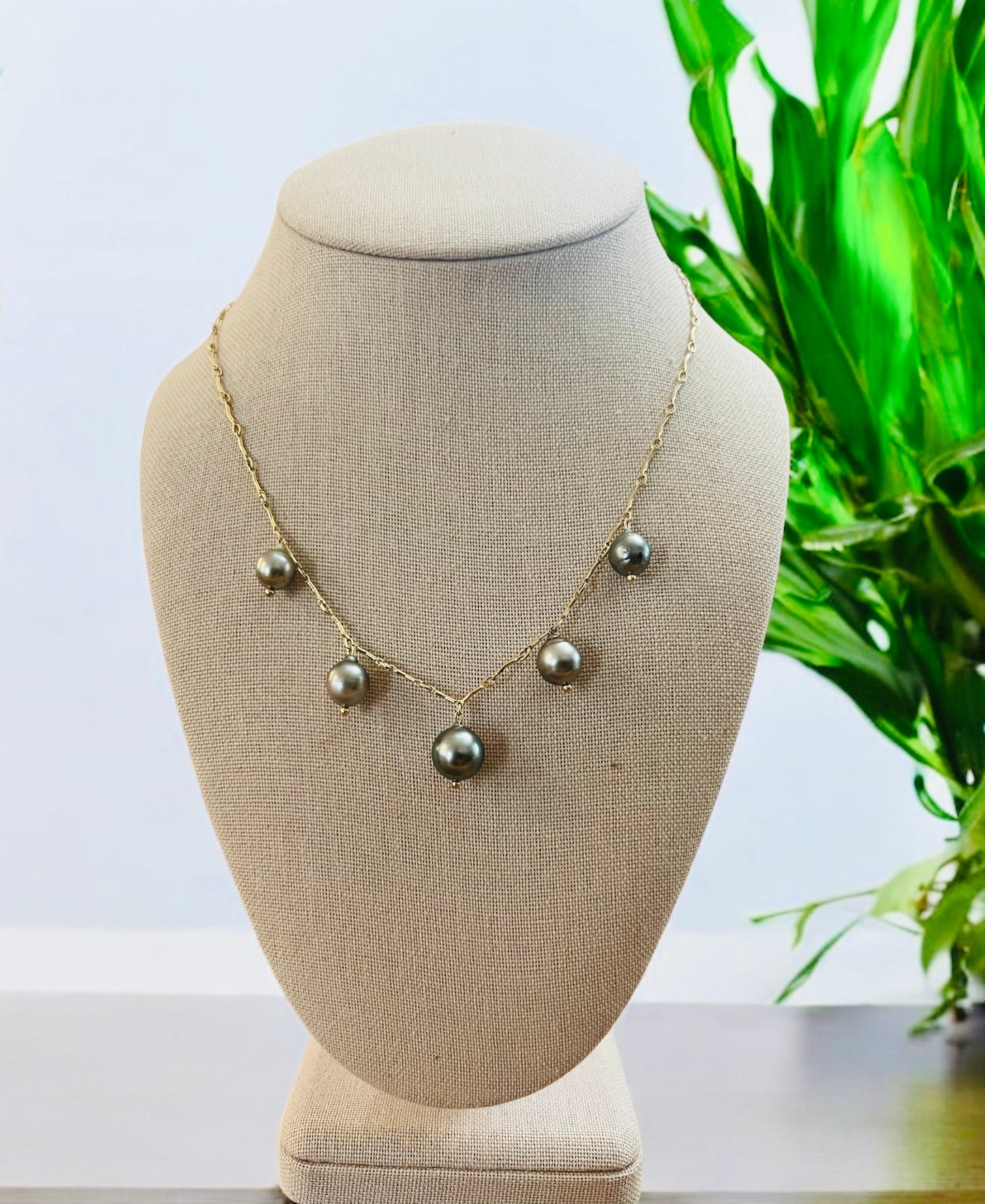 Tahitian Wave Chain Necklace