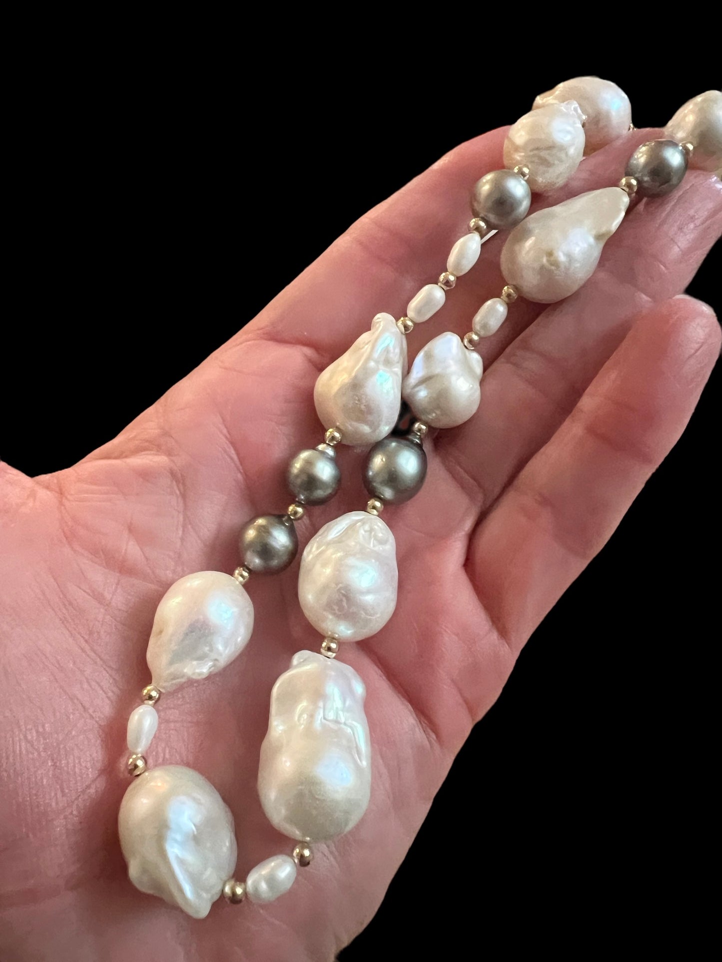 Mixed Pearl Necklace