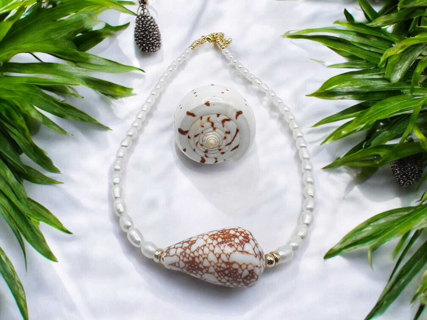 Penniform Cone Shell & Pearl Necklace