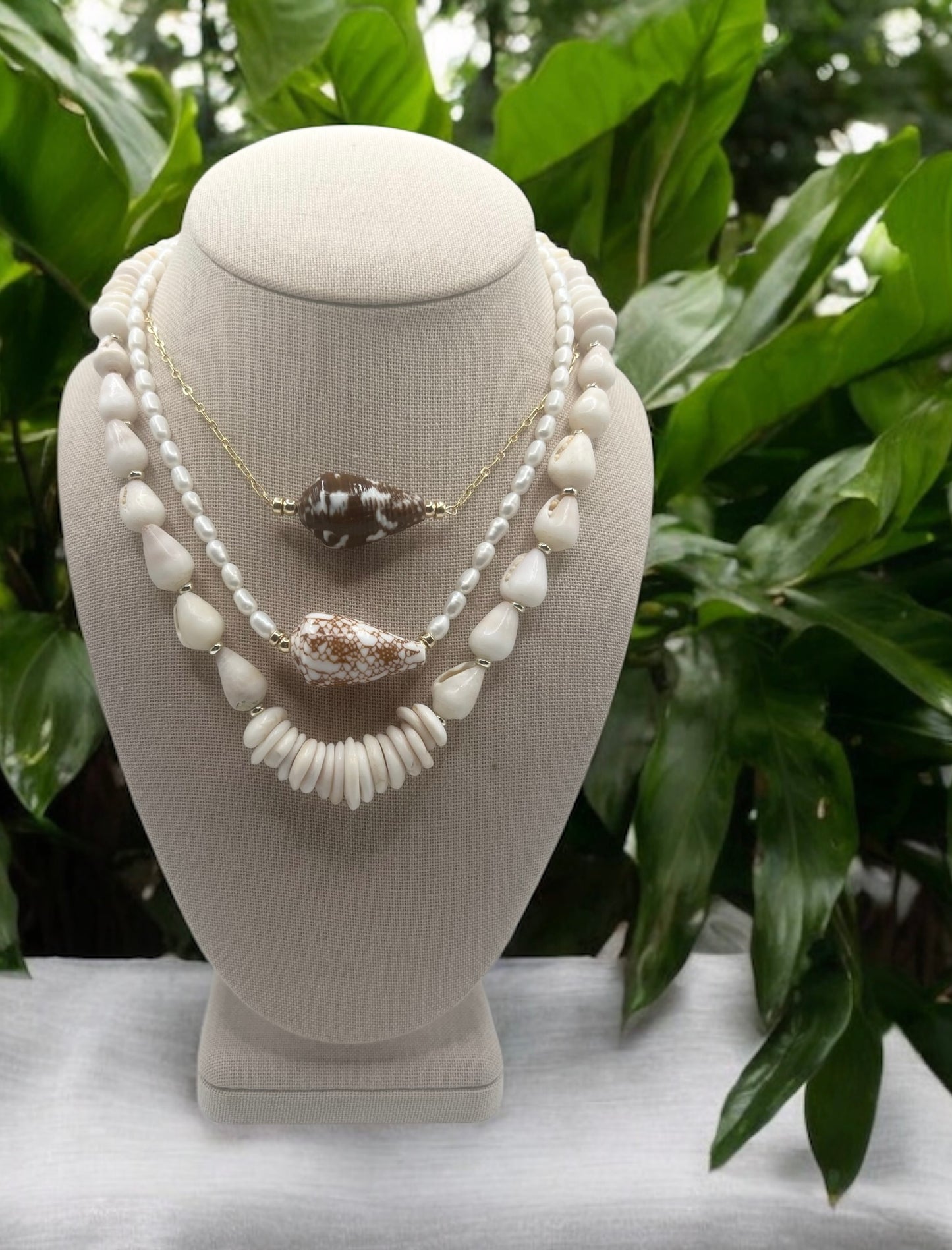 Penniform Cone Shell & Pearl Necklace