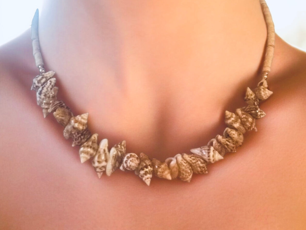 Autumn Shores Choker Necklace